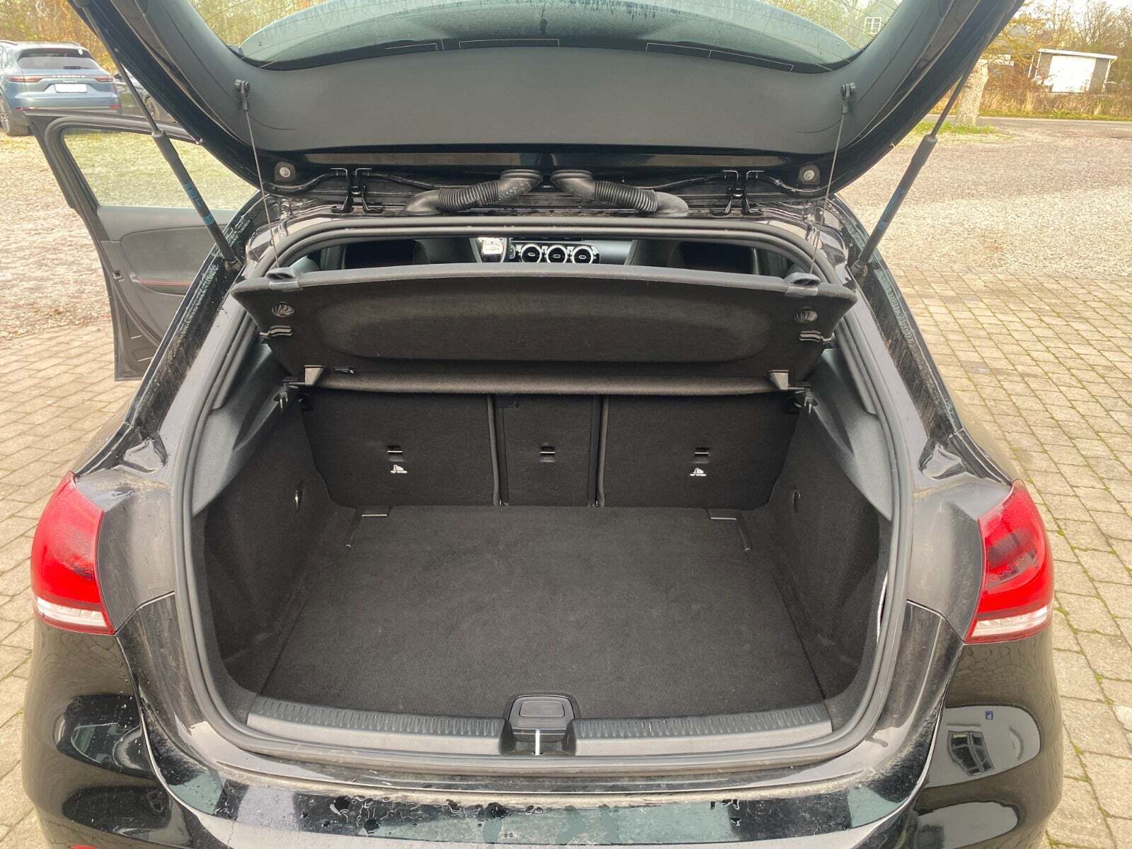 undefined Mercedes A200 fra 2020