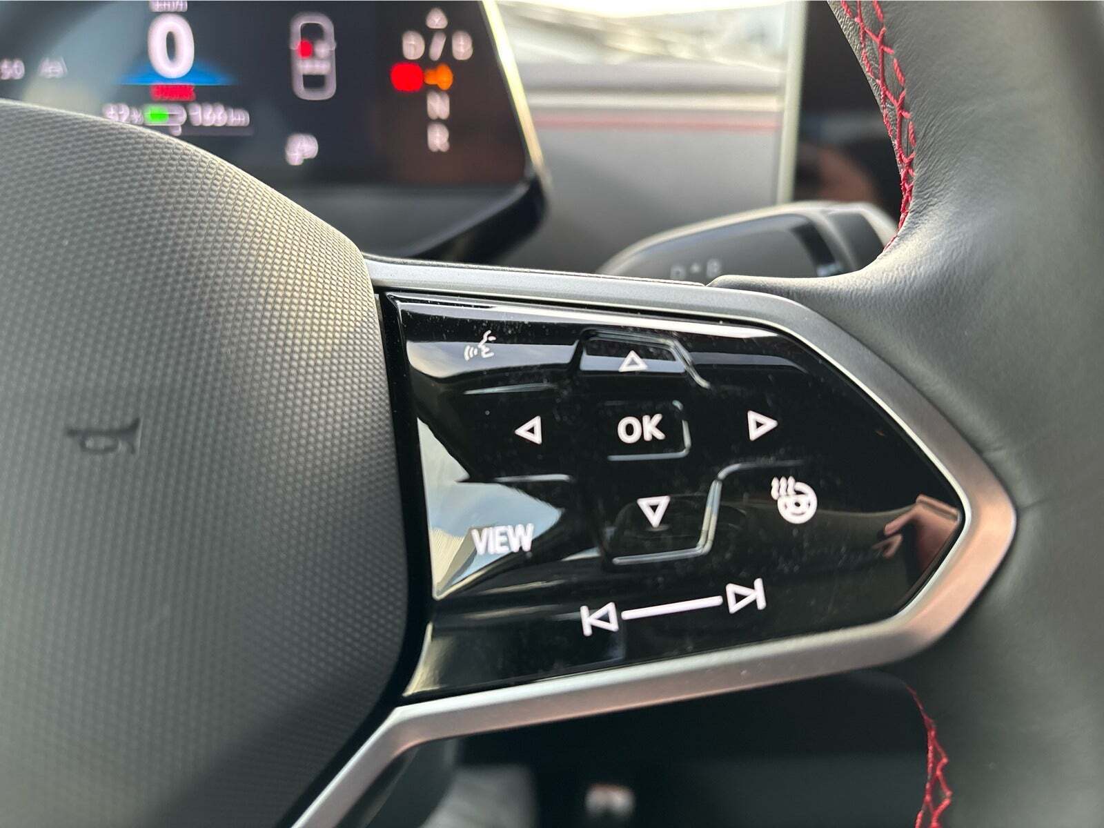 Sølv VW ID.4 fra 2025