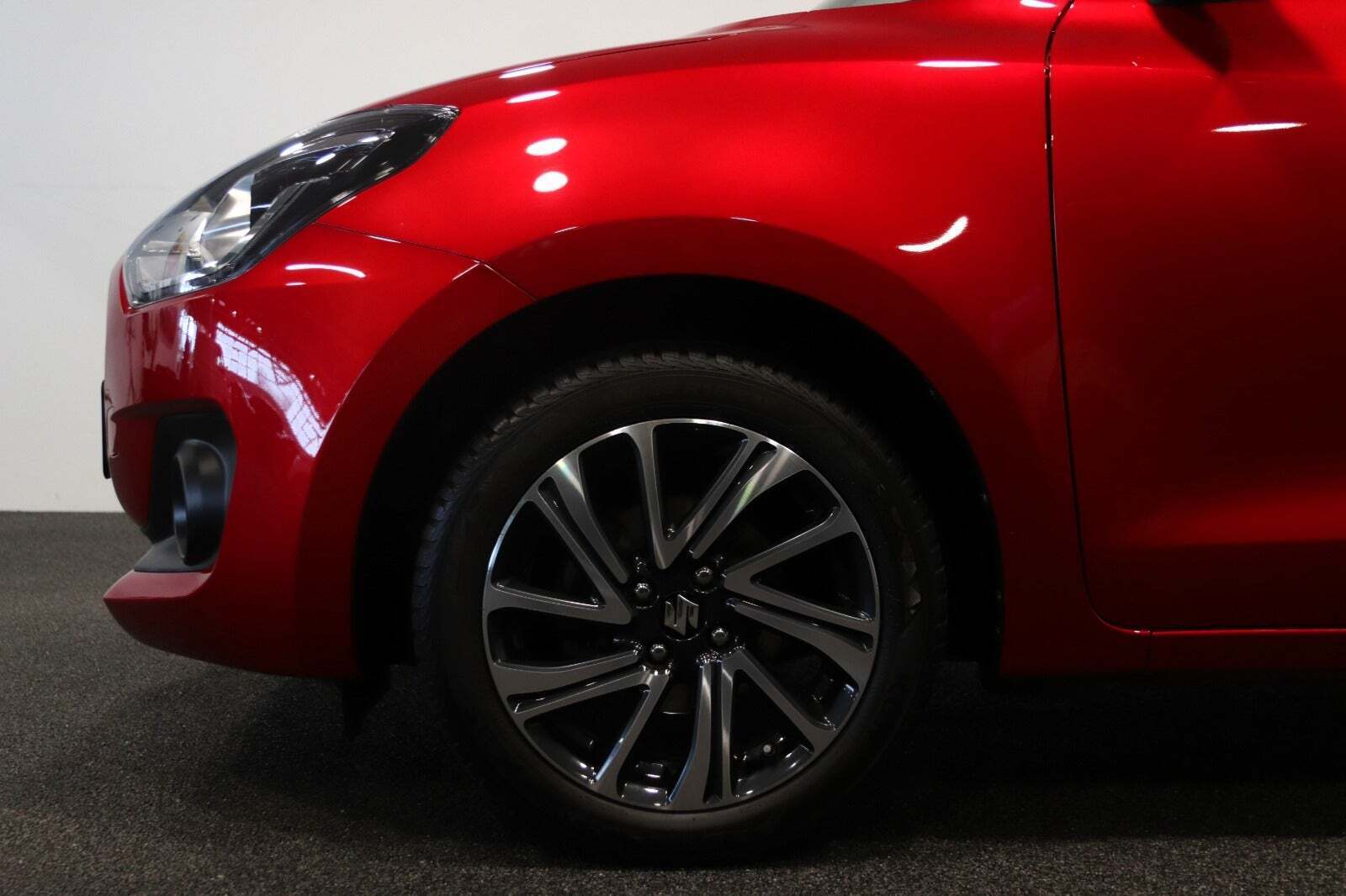 Suzuki Swift 1,2 mHybrid Exclusive