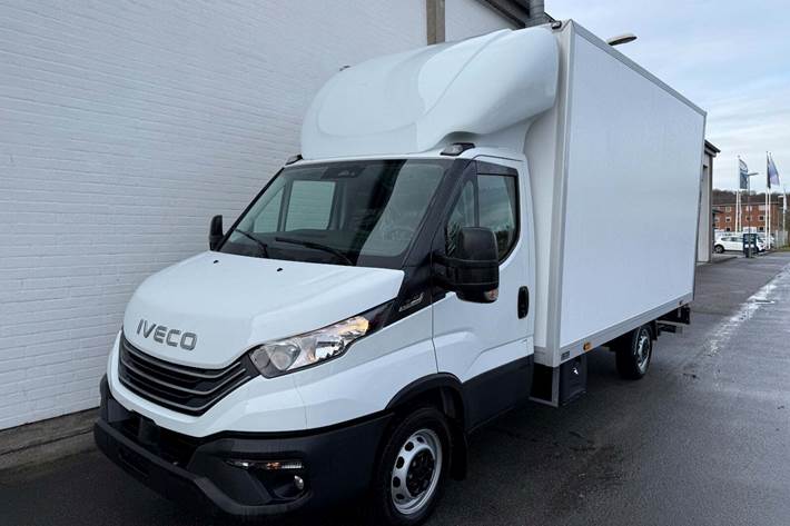Hvid Iveco Daily fra 2025