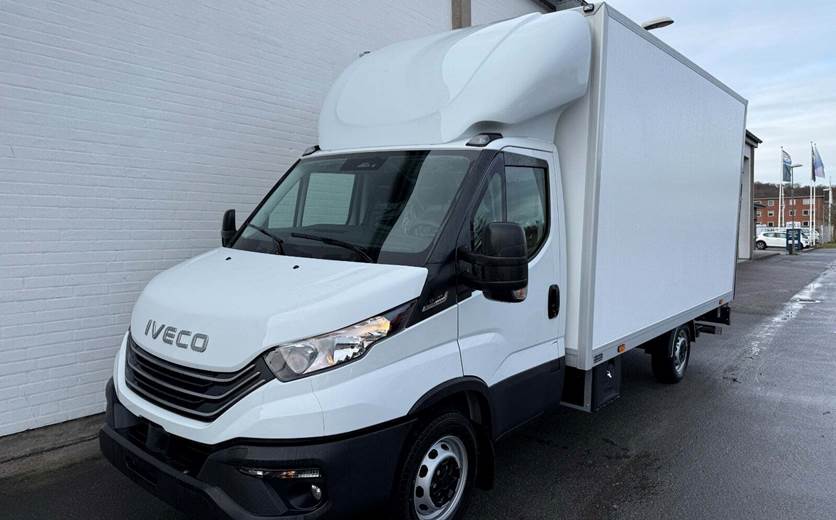 Iveco Daily 2,3 35S16 4100mm Alukasse m/lift AG8