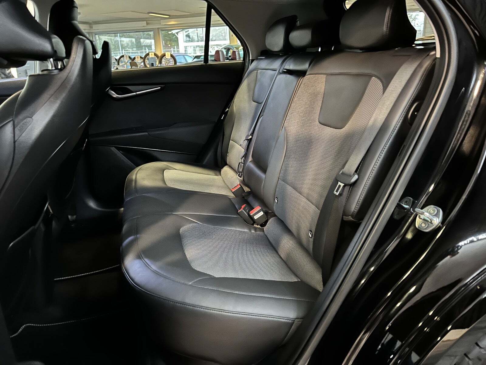 Sort Kia Niro fra 2022