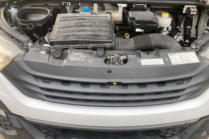 Hvid Iveco Daily fra 2019