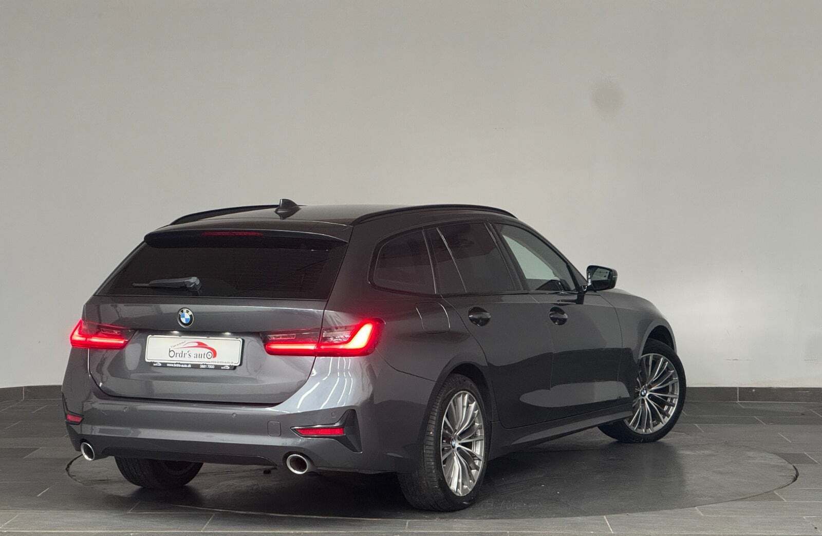 BMW 320d 2,0 Touring Sport Line aut.