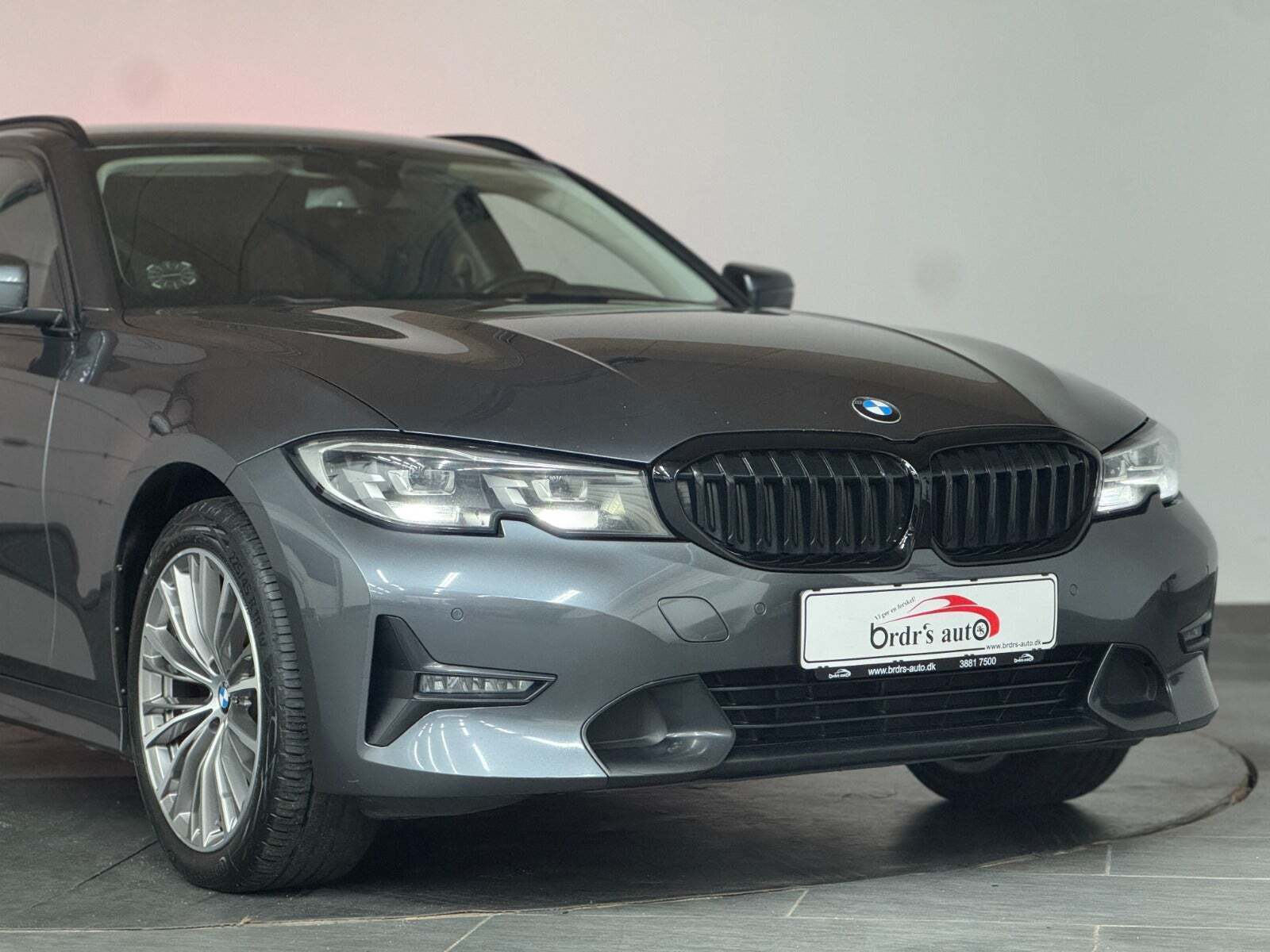 BMW 320d 2,0 Touring Sport Line aut.