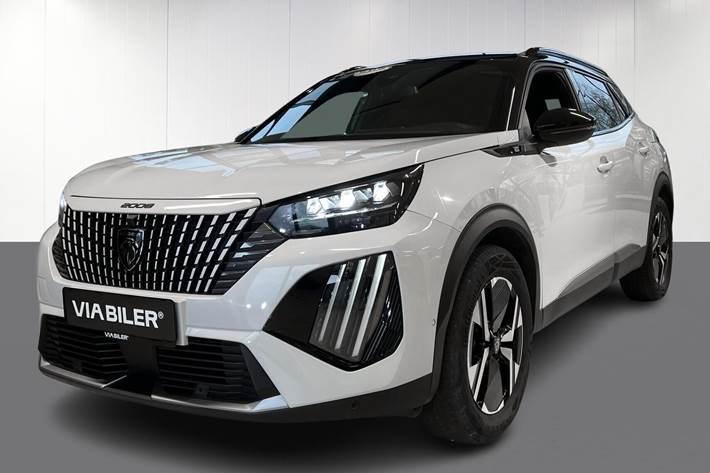 Hvid Peugeot e-2008 fra 2025 set udefra