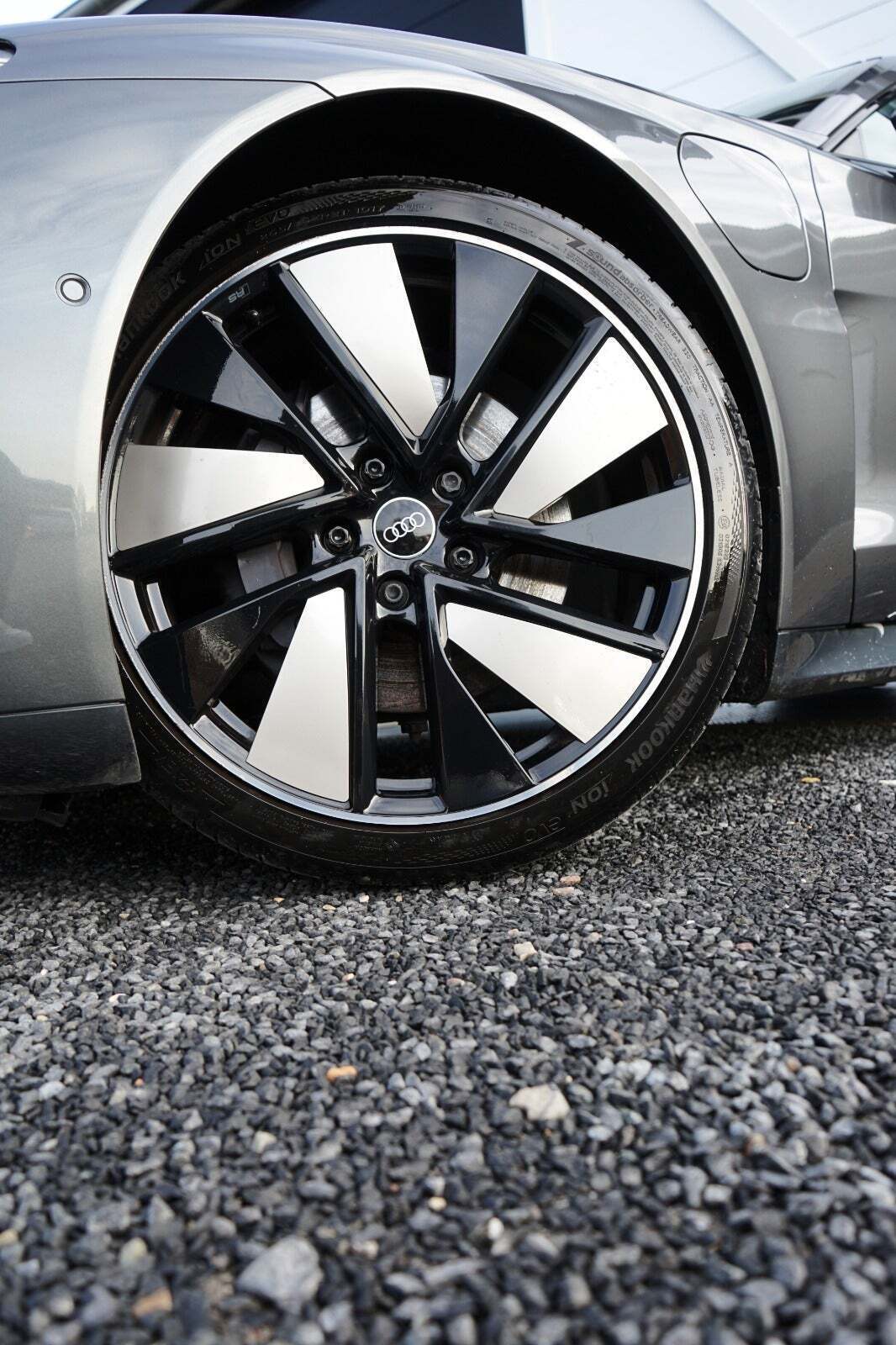 Audi e-tron GT quattro