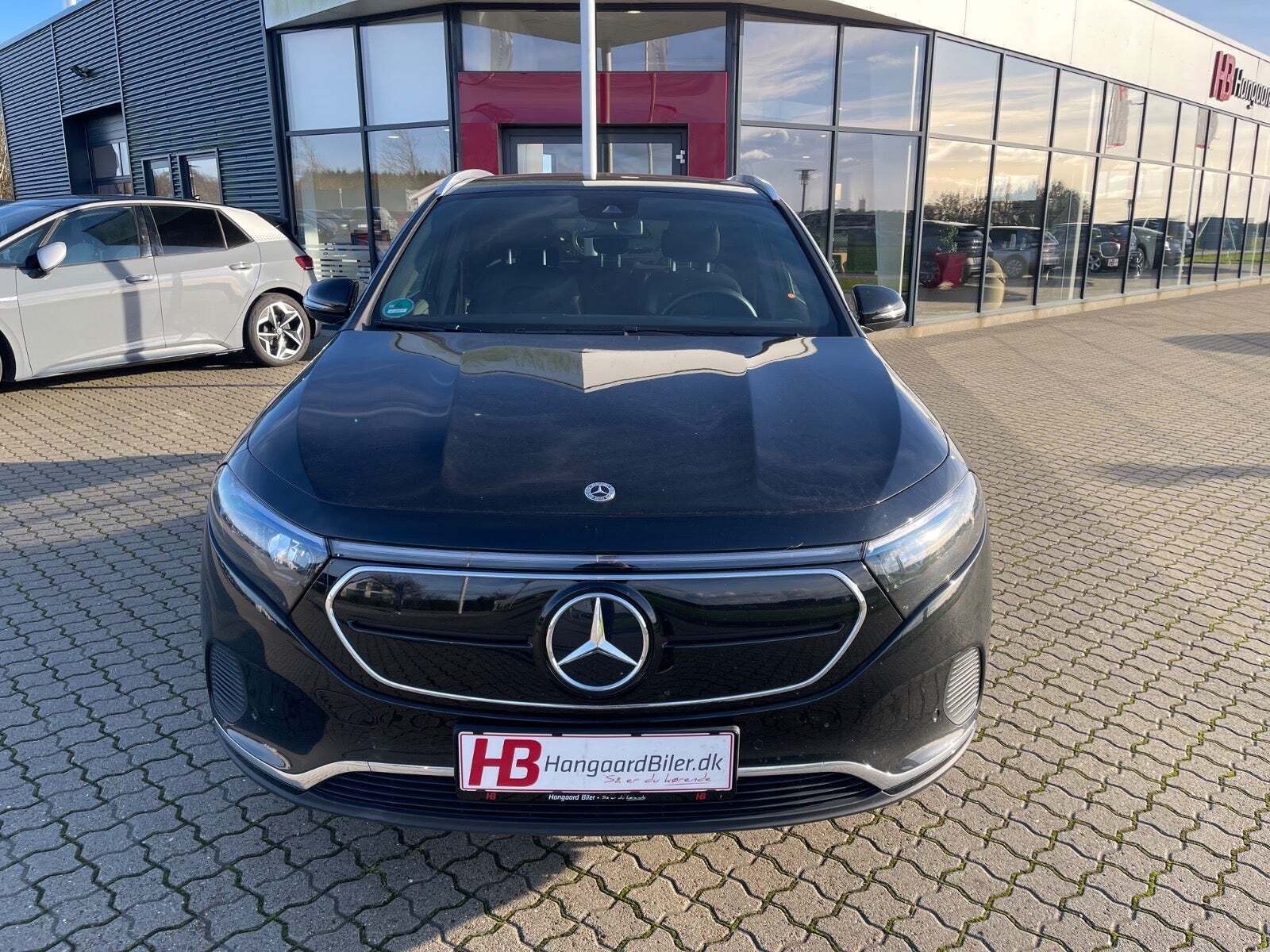 Mercedes EQA300 4Matic