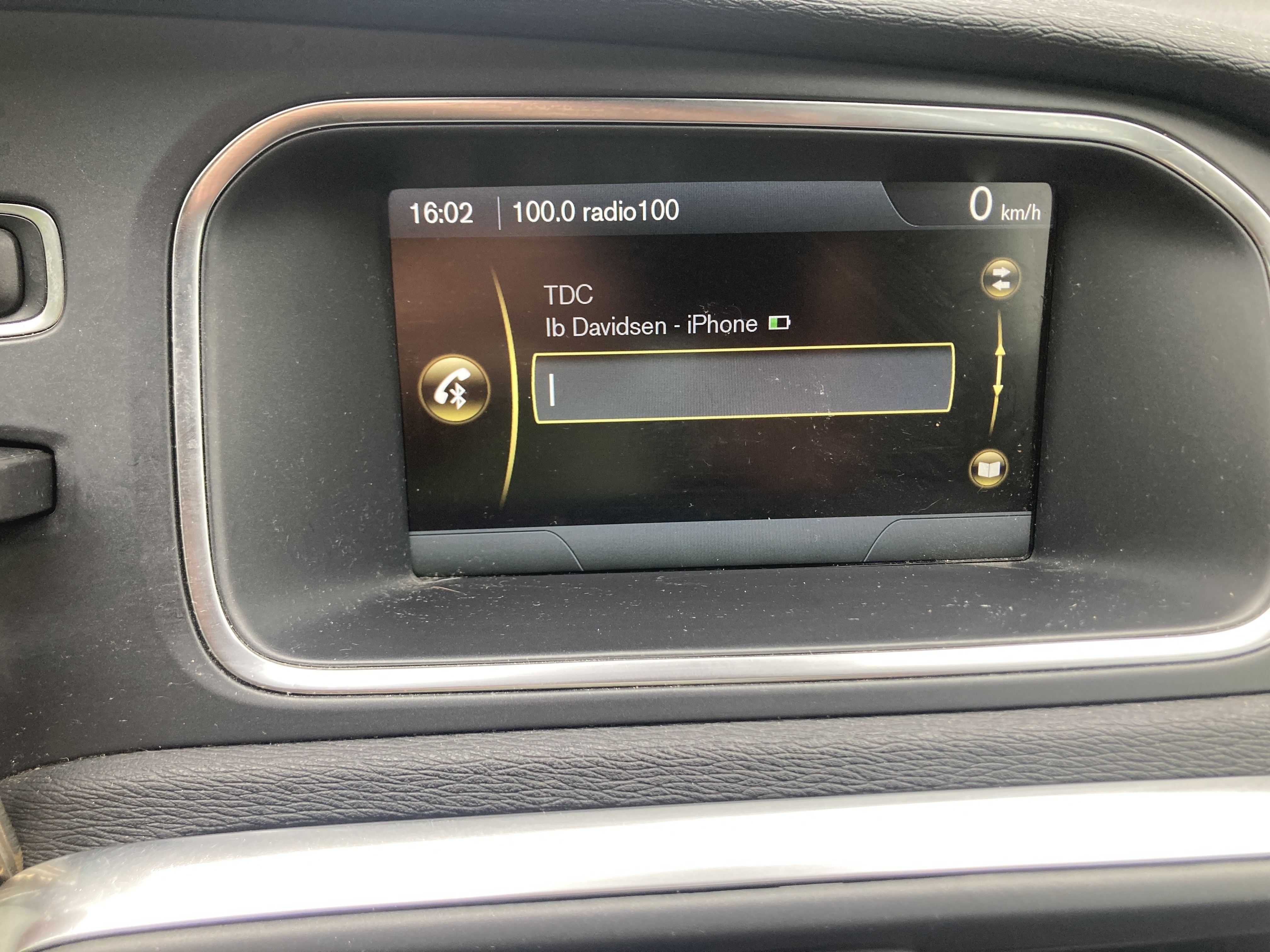 Sort Volvo V40 Cross Country fra 2014