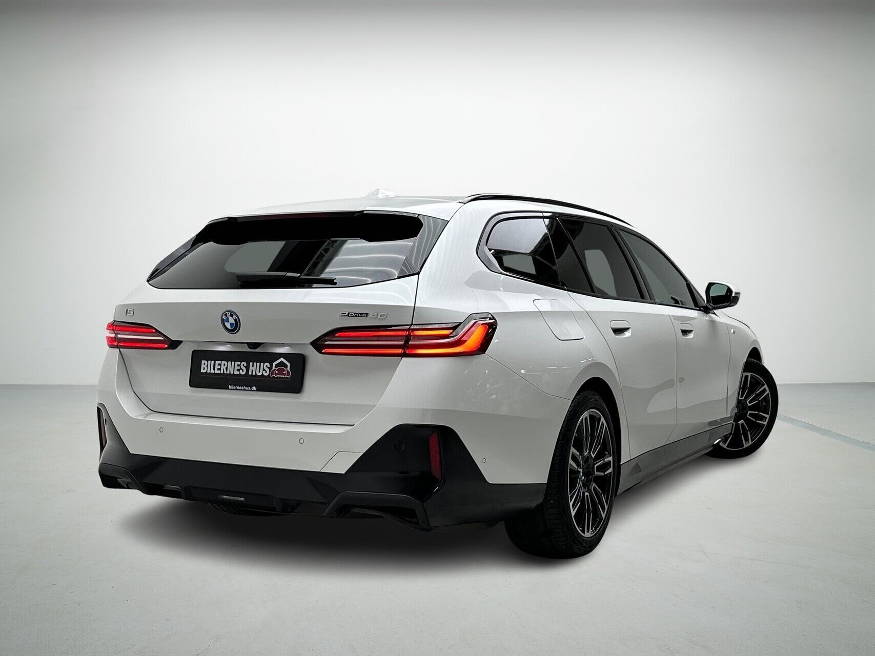 BMW i5 eDrive40 Touring EL M-sport 340HK Stc Aut.