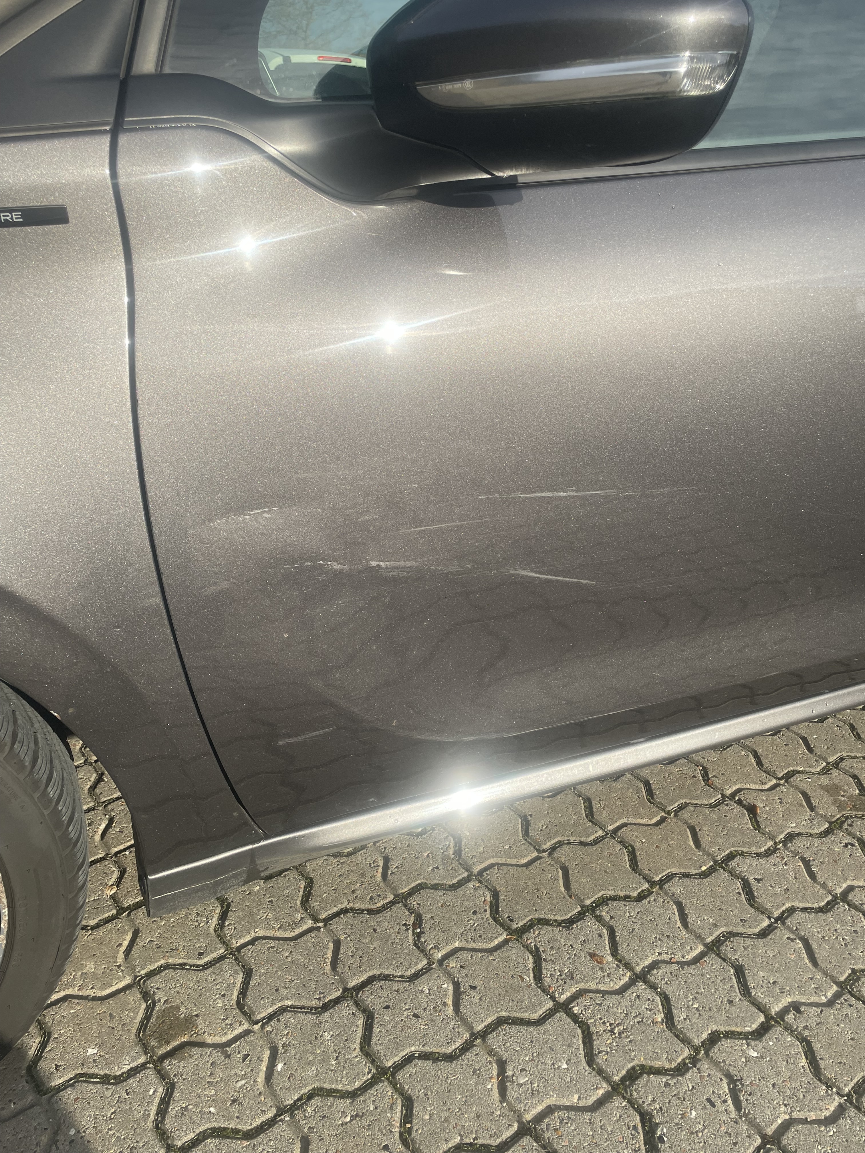 Peugeot 208 1,5 BlueHDi 100 5D