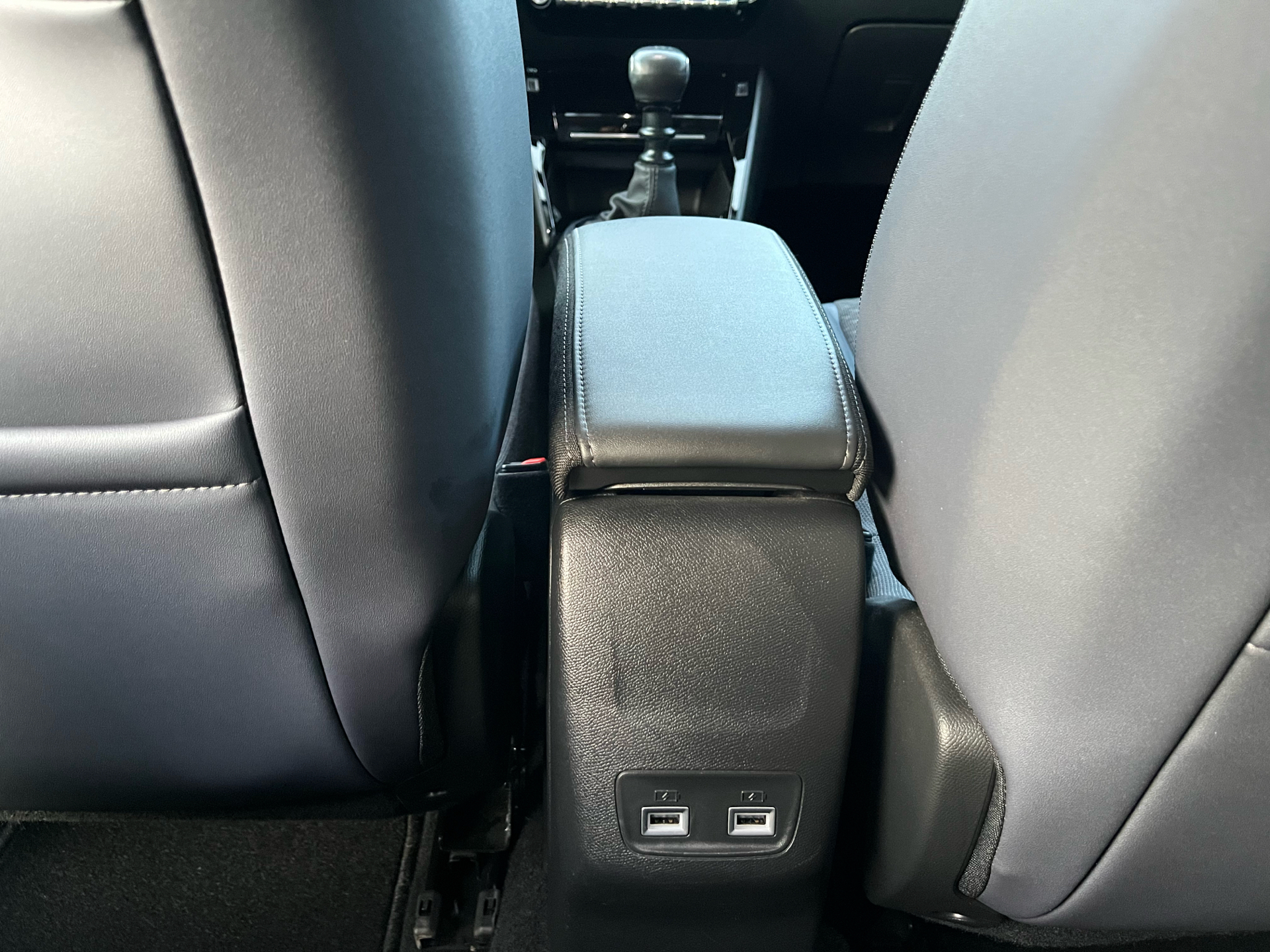 Hvid Peugeot 2008 fra 2020