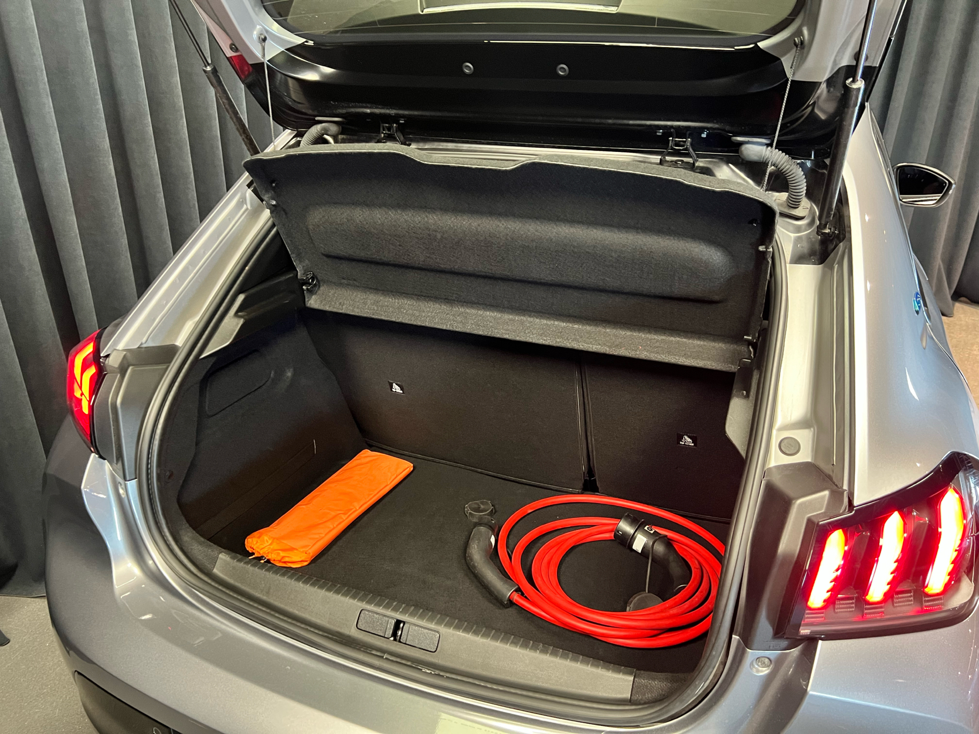 Peugeot e-208 EL GT 136HK 5d Aut.