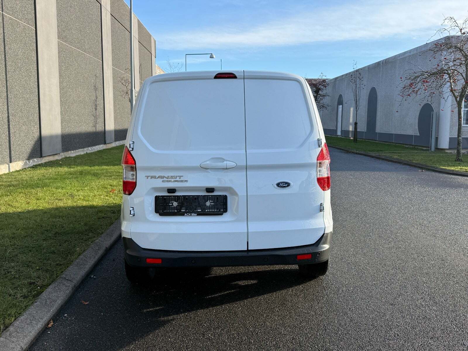 Ford Transit Courier 1,5 TDCi 100 Trend