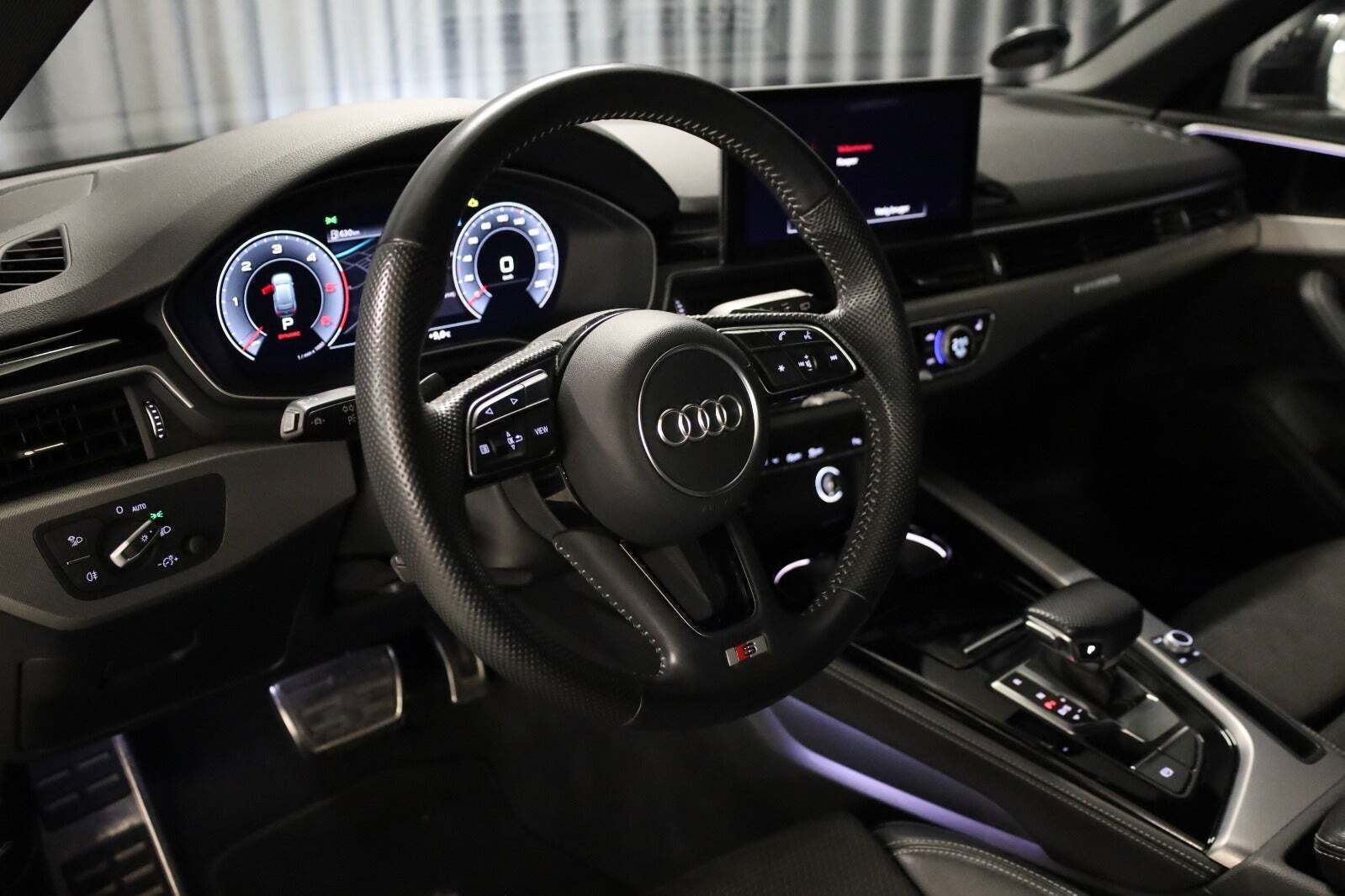 Audi A4 40 TDi S-line Edition One Avant quattro S-tr.