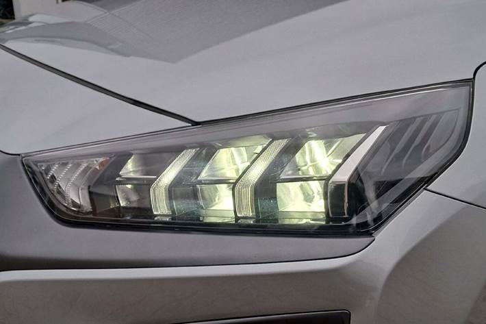 Sølv Hyundai Ioniq fra 2020