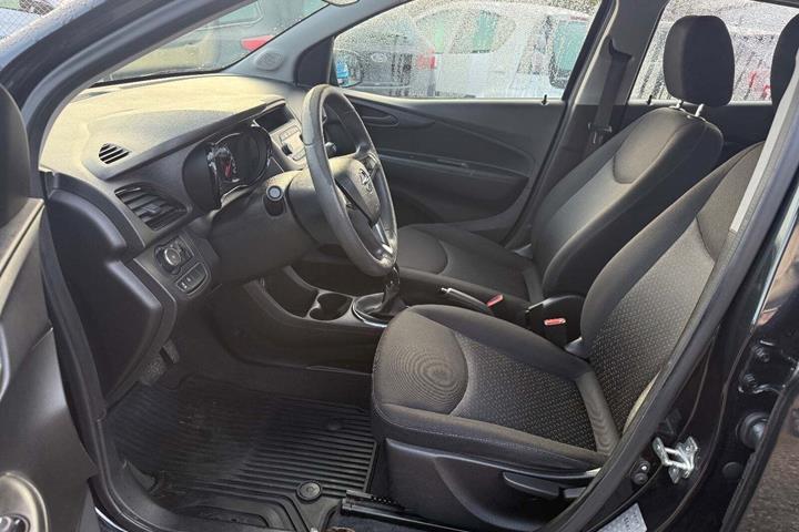 Sort Opel Karl fra 2016