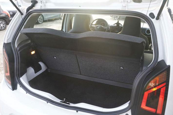 Hvid VW UP! fra 2018