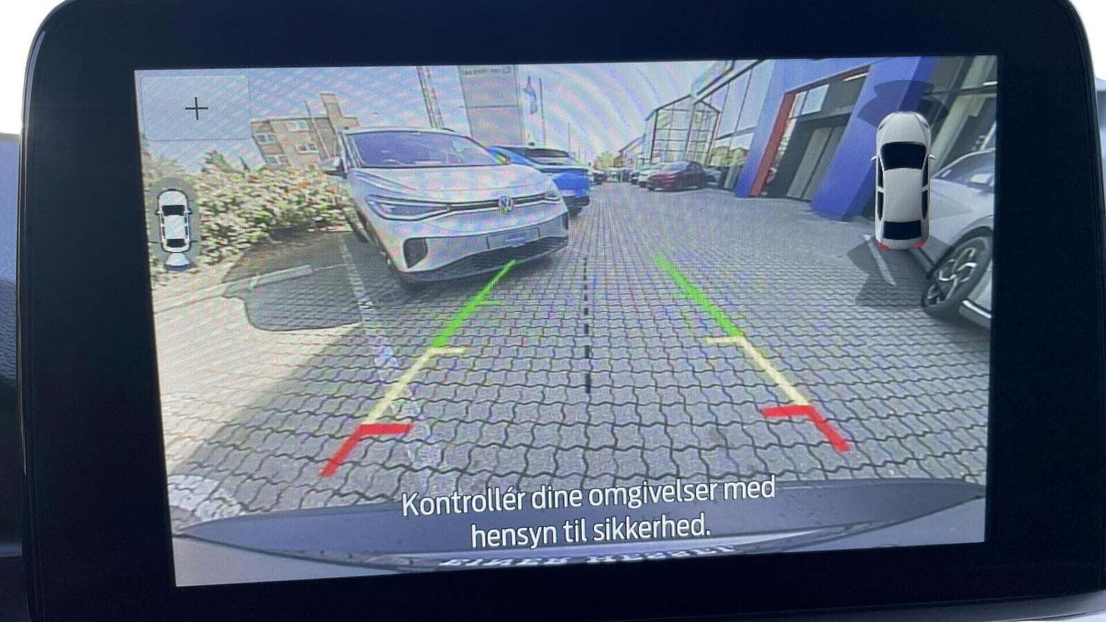 Grå Ford Kuga fra 2020