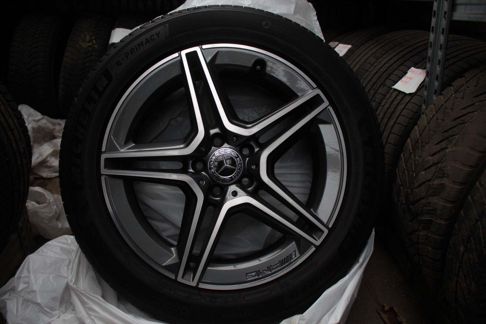 Hvid Mercedes GLB200 fra 2020