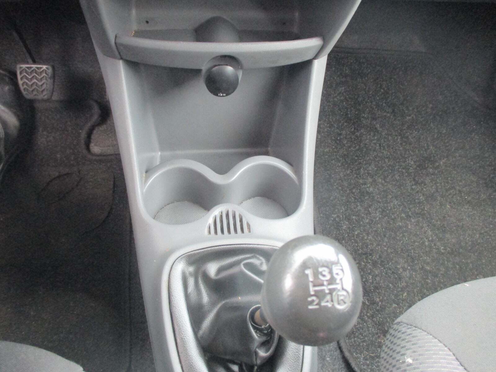 Sort Toyota Aygo fra 2008