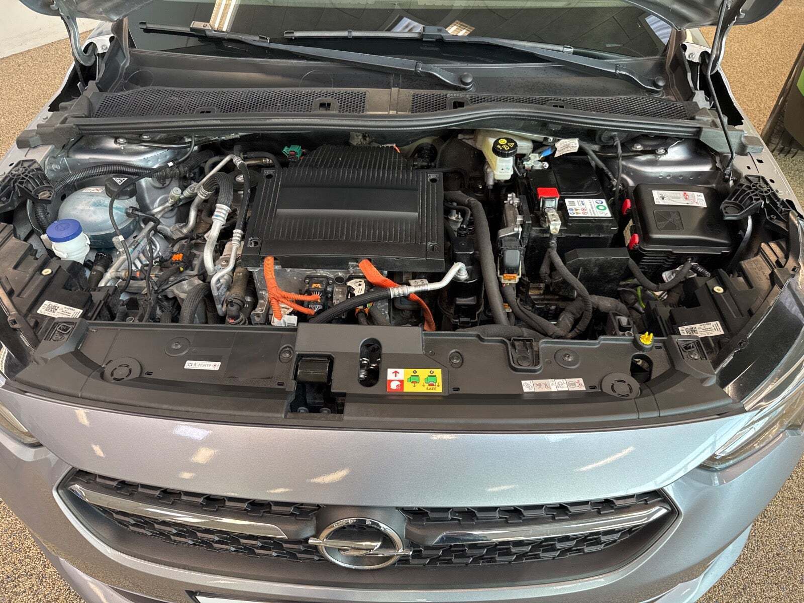 Sølv Opel Corsa-e fra 2021