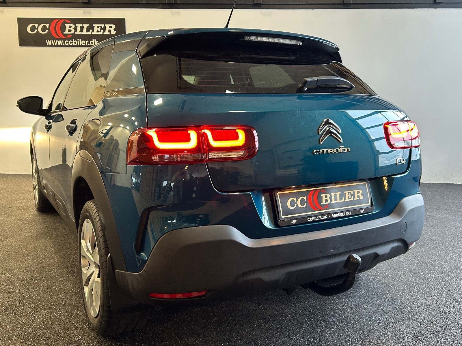 Citroën C4 Cactus 1,2 PureTech 110 Iconic EAT6