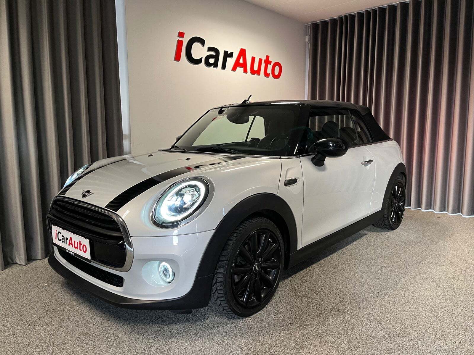 Sølv Mini Cooper fra 2019