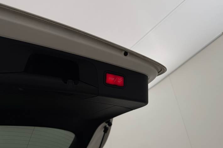 Hvid Mercedes GLC300 de fra 2021