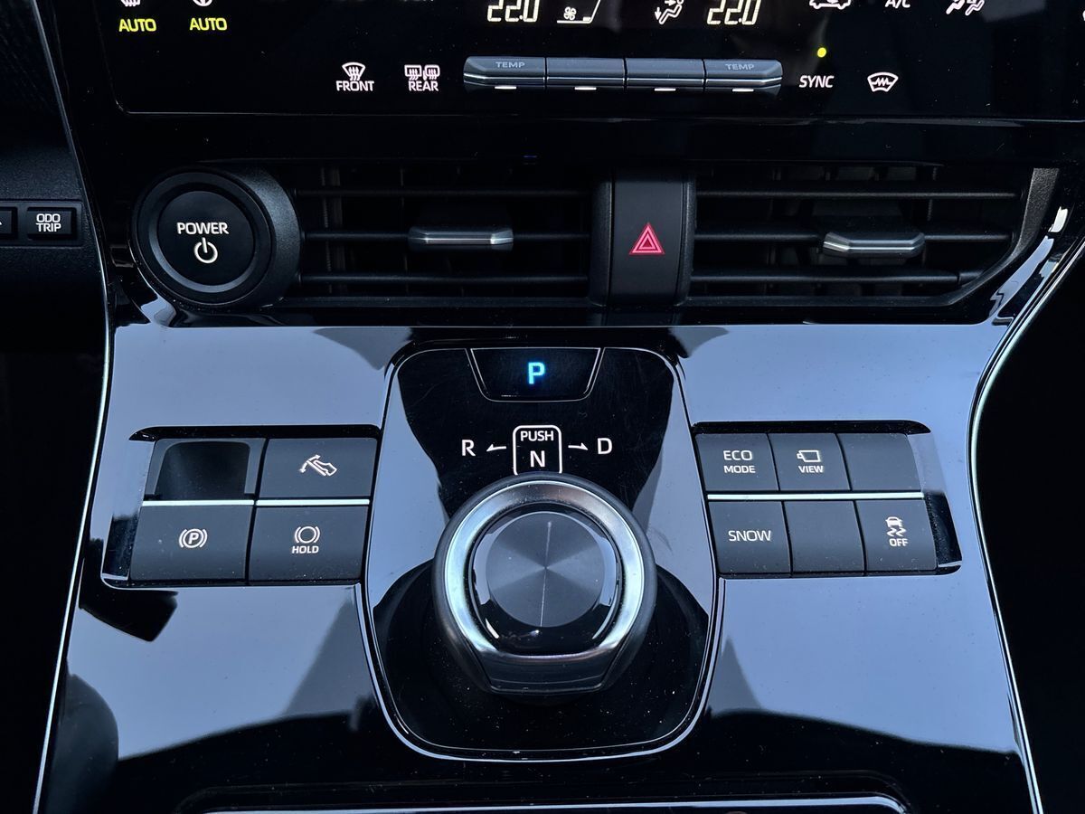 Sort Toyota BZ4X fra 2023