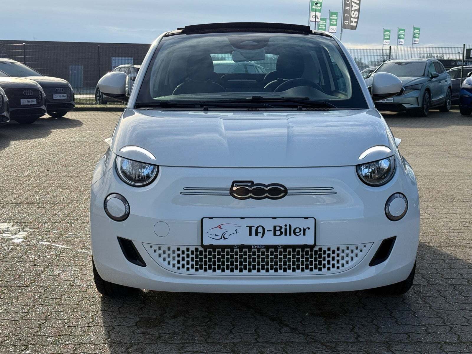 Fiat 500e 42 Icon Cabrio