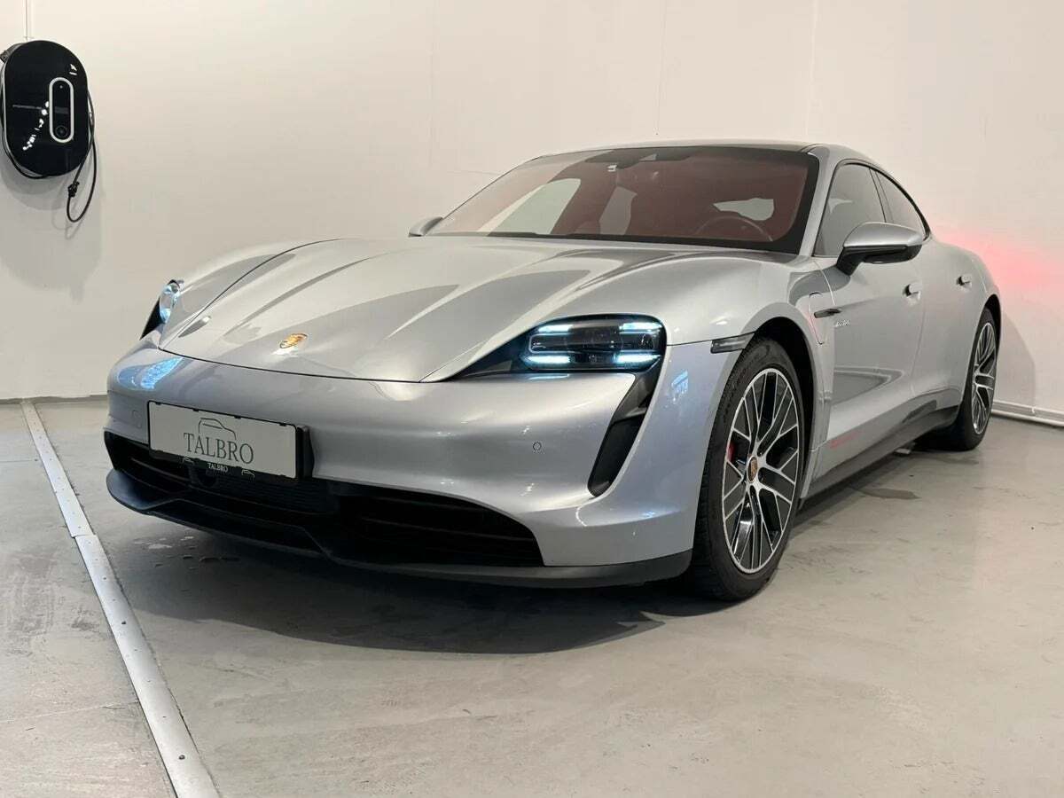 Porsche Taycan 4S Performance+