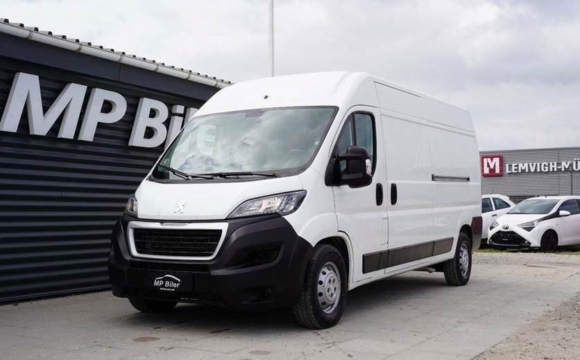 Peugeot Boxer 335 2,2 BlueHDi 165 L3H2 Premium