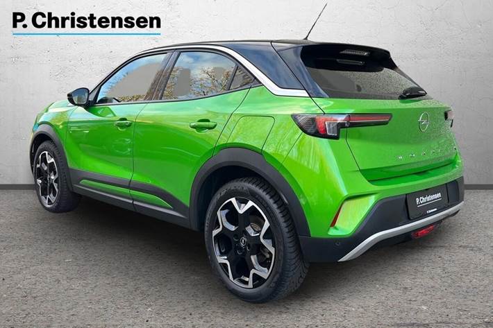 Grøn Opel Mokka-e fra 2023