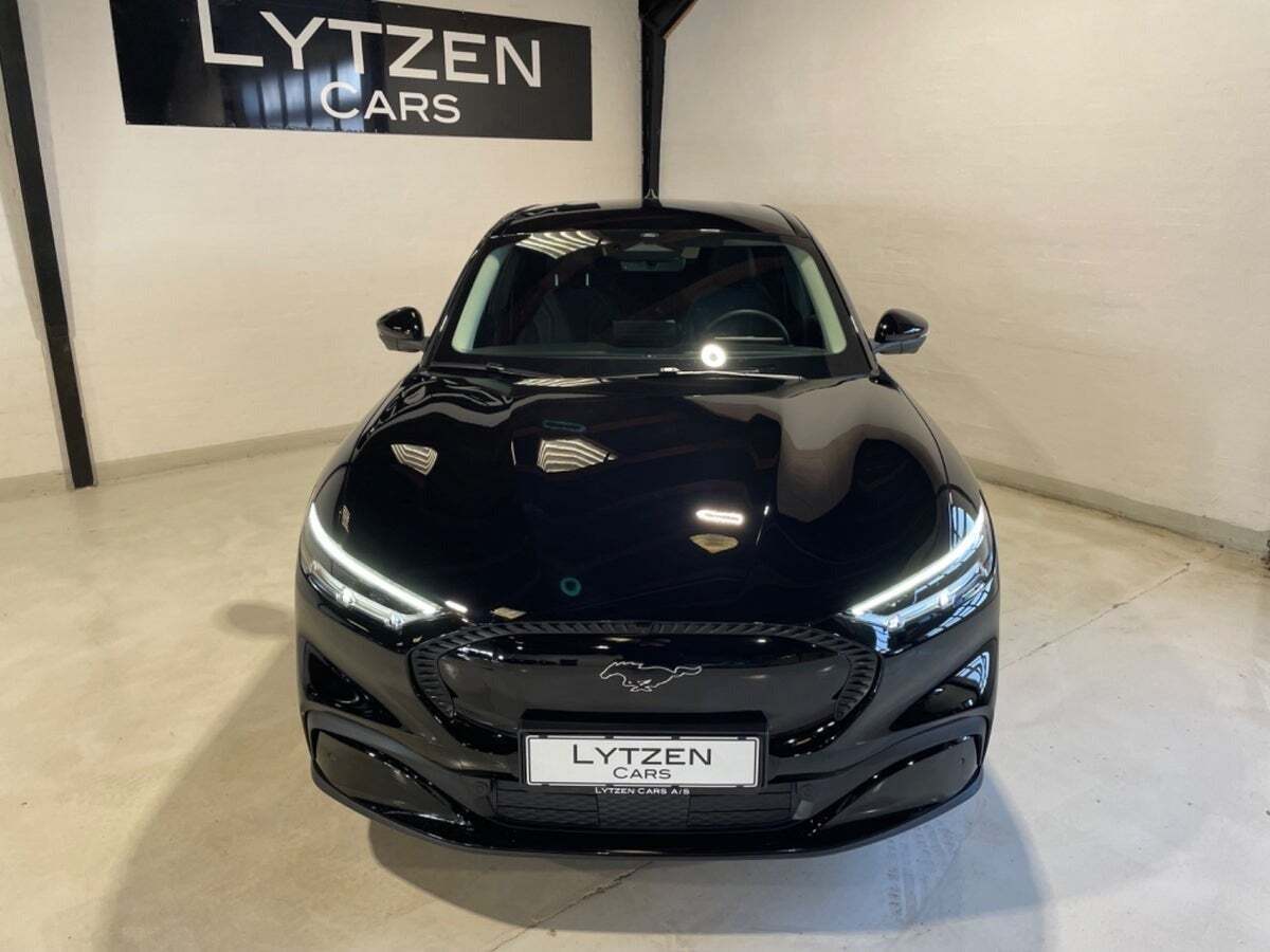 Ford Mustang Mach-E 78 Standard Range