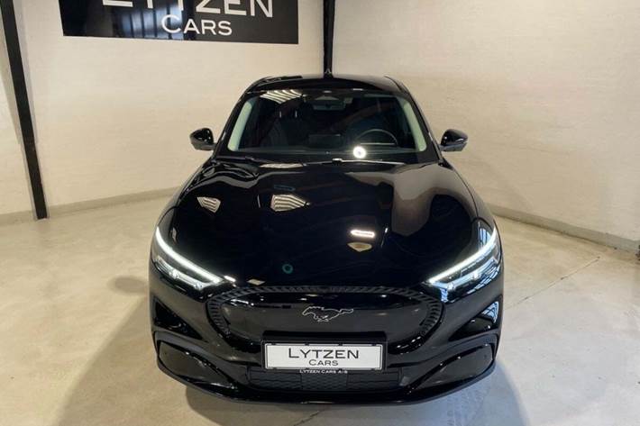 Sort Ford Mustang Mach-E fra 2024