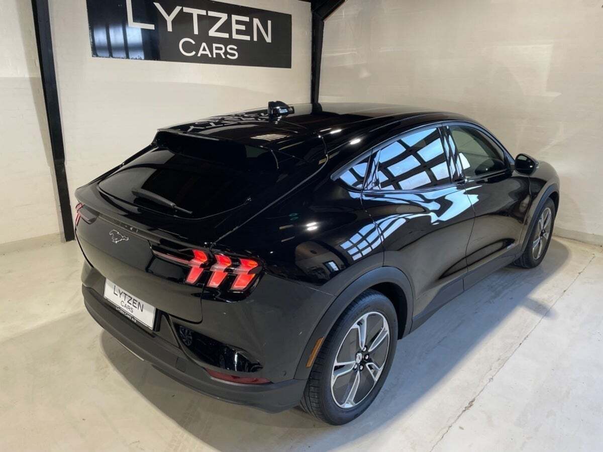 Ford Mustang Mach-E 78 Standard Range