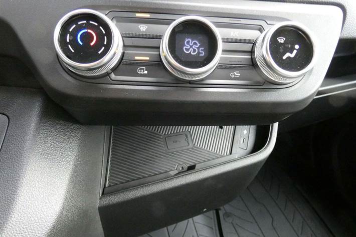 Hvid Renault Master V T35 fra 2025