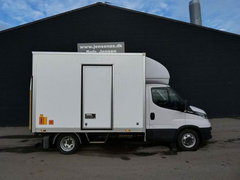 Iveco Daily 3,0 35C18 Alukasse m/lift AG8