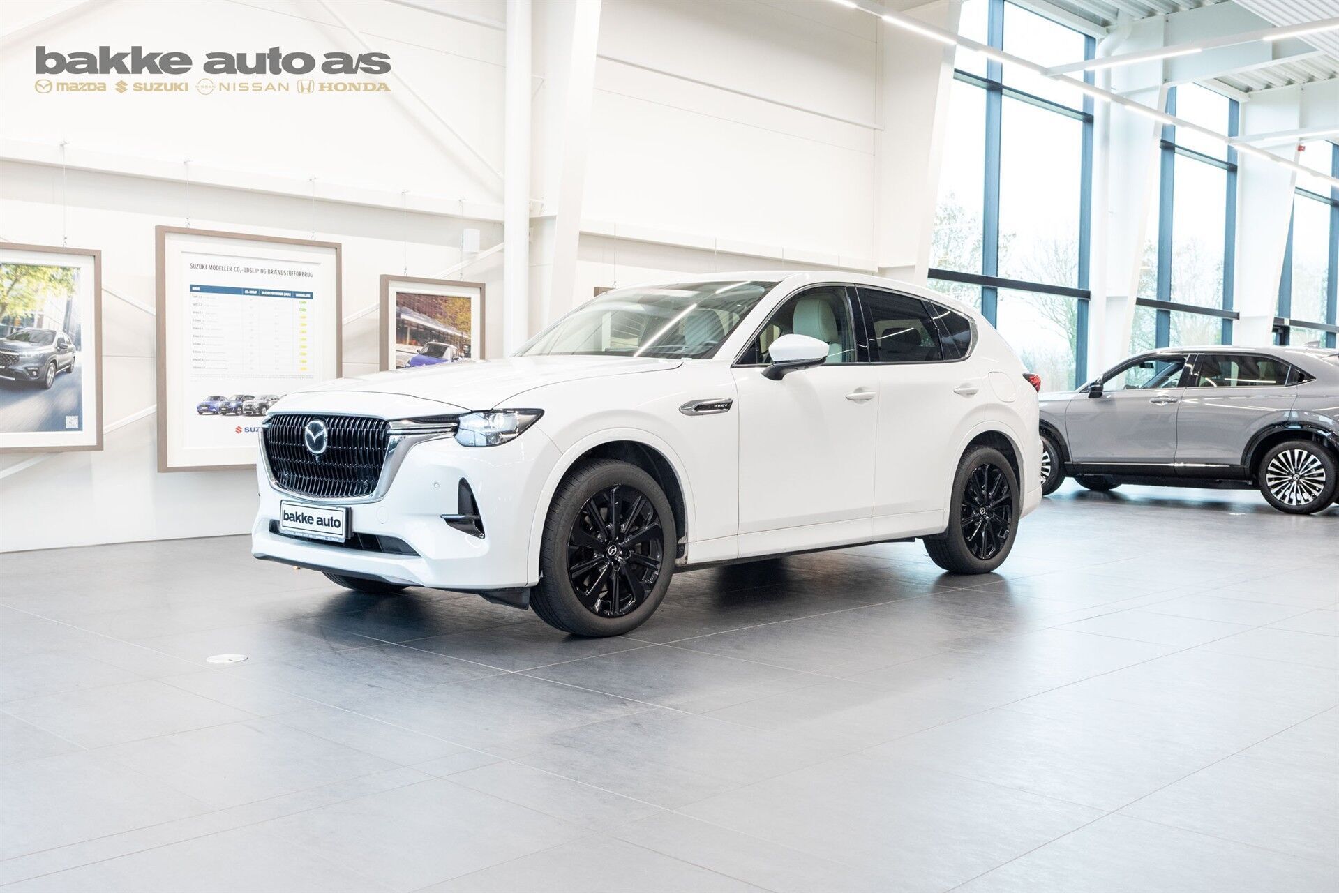 Mazda CX-60 2,5 e-Skyactiv  Plugin-hybrid Takumi AWD 327HK 5d 8g Aut.