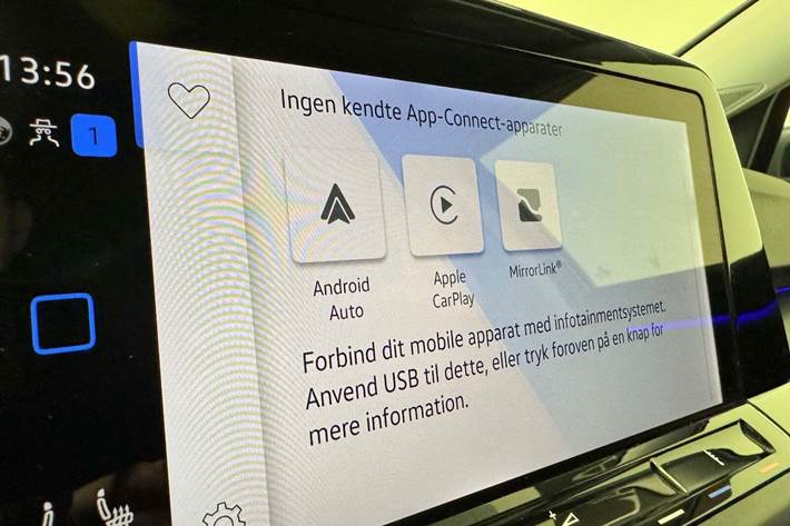 Grå VW Golf VIII fra 2021