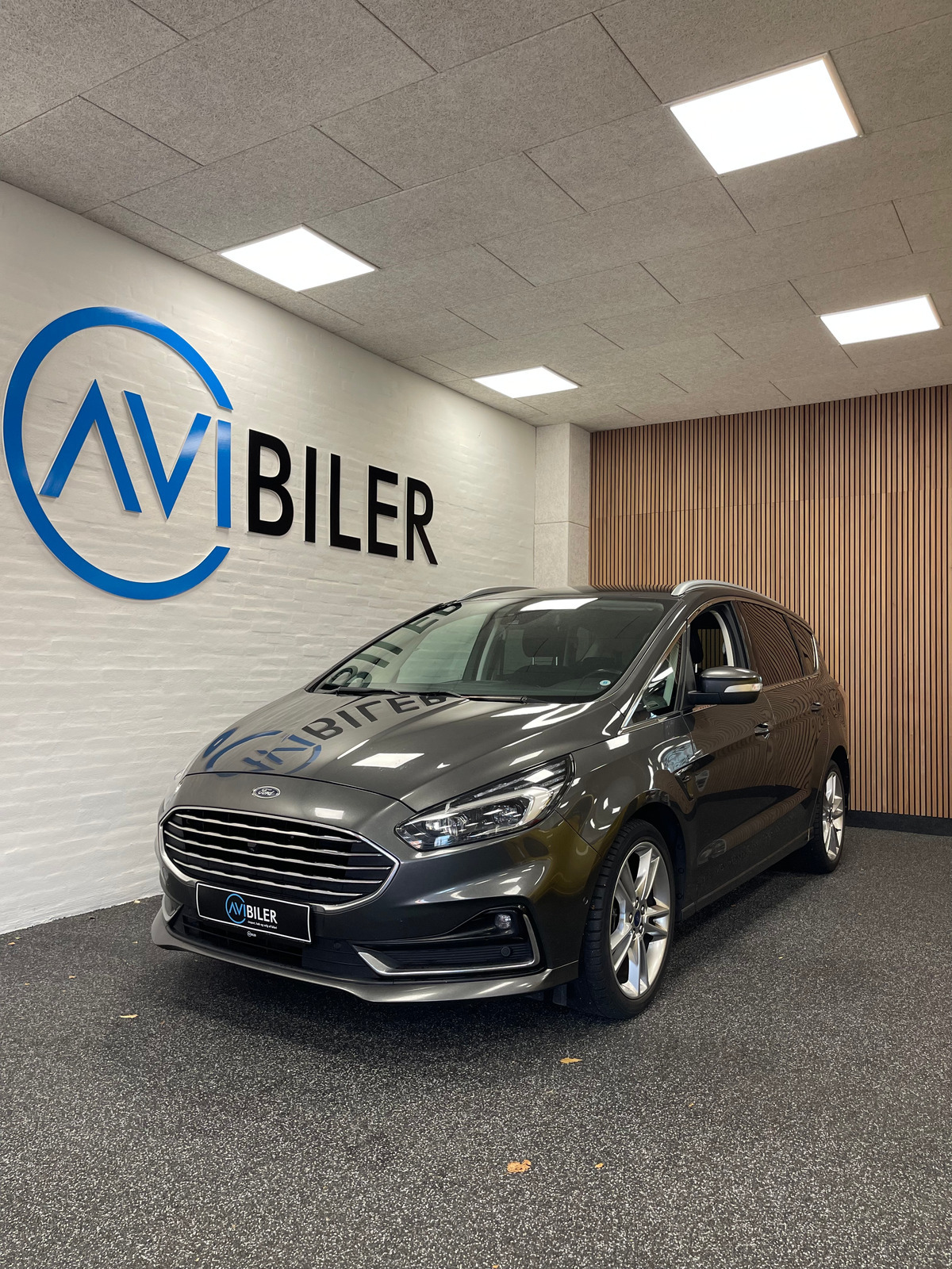 Ford S-MAX 2,0 EcoBlue Titanium aut. 7prs