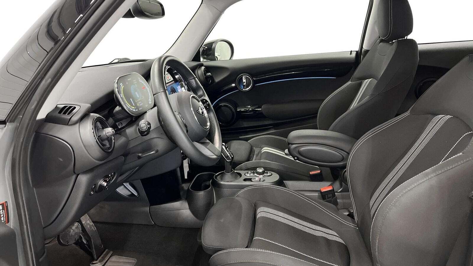 Mini Cooper SE Essential