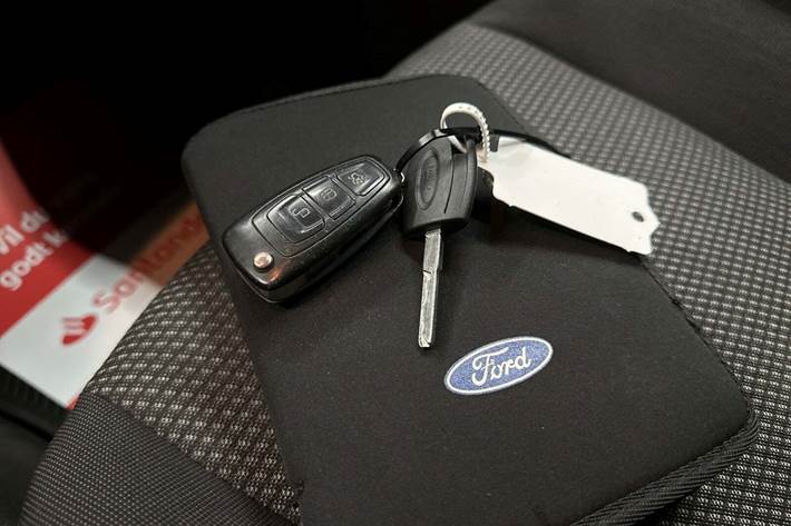 undefined Ford Transit Connect fra 2014