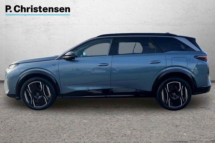 Blå Peugeot e-5008 fra 2024