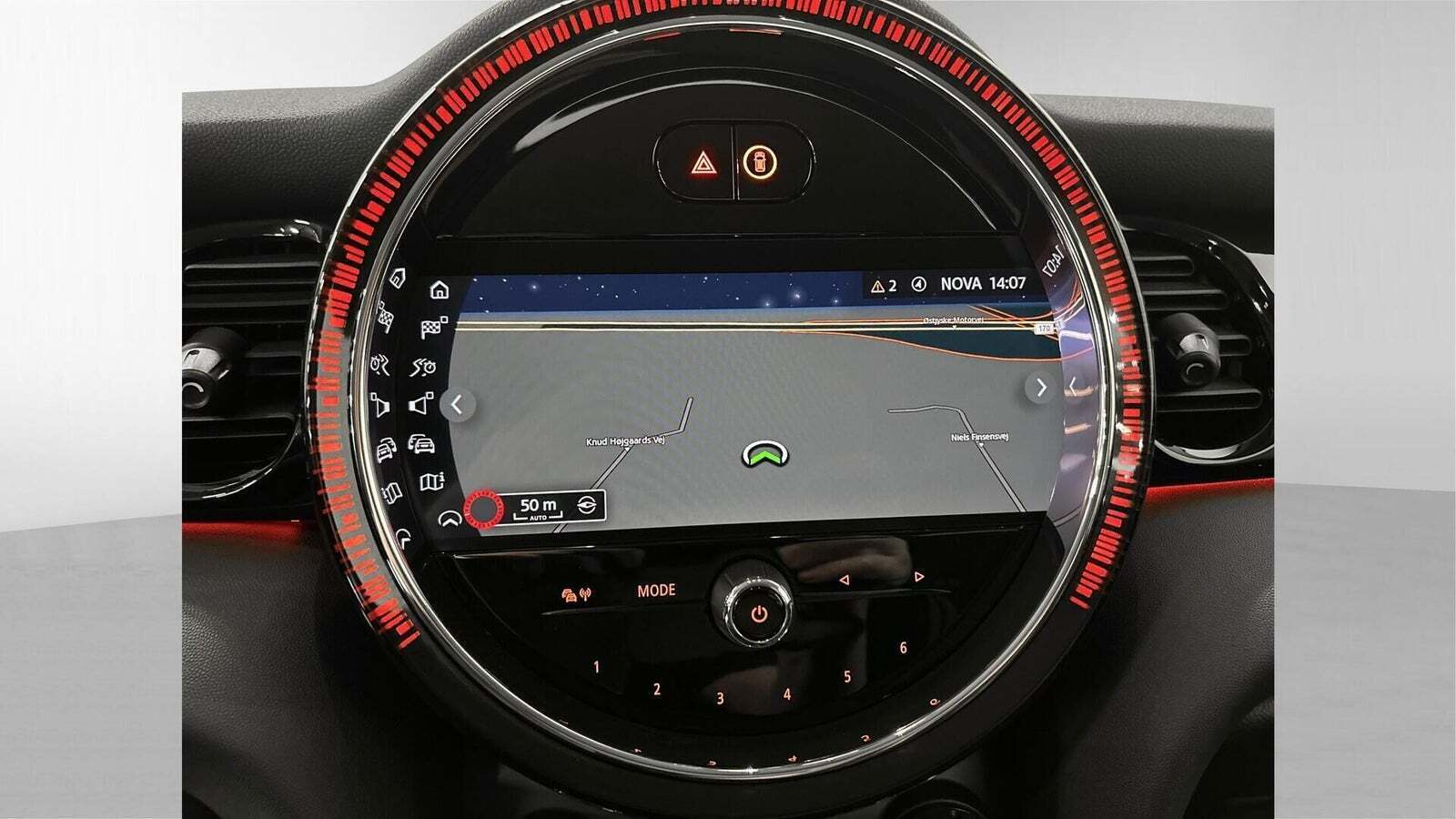 Sølv Mini Cooper SE fra 2023