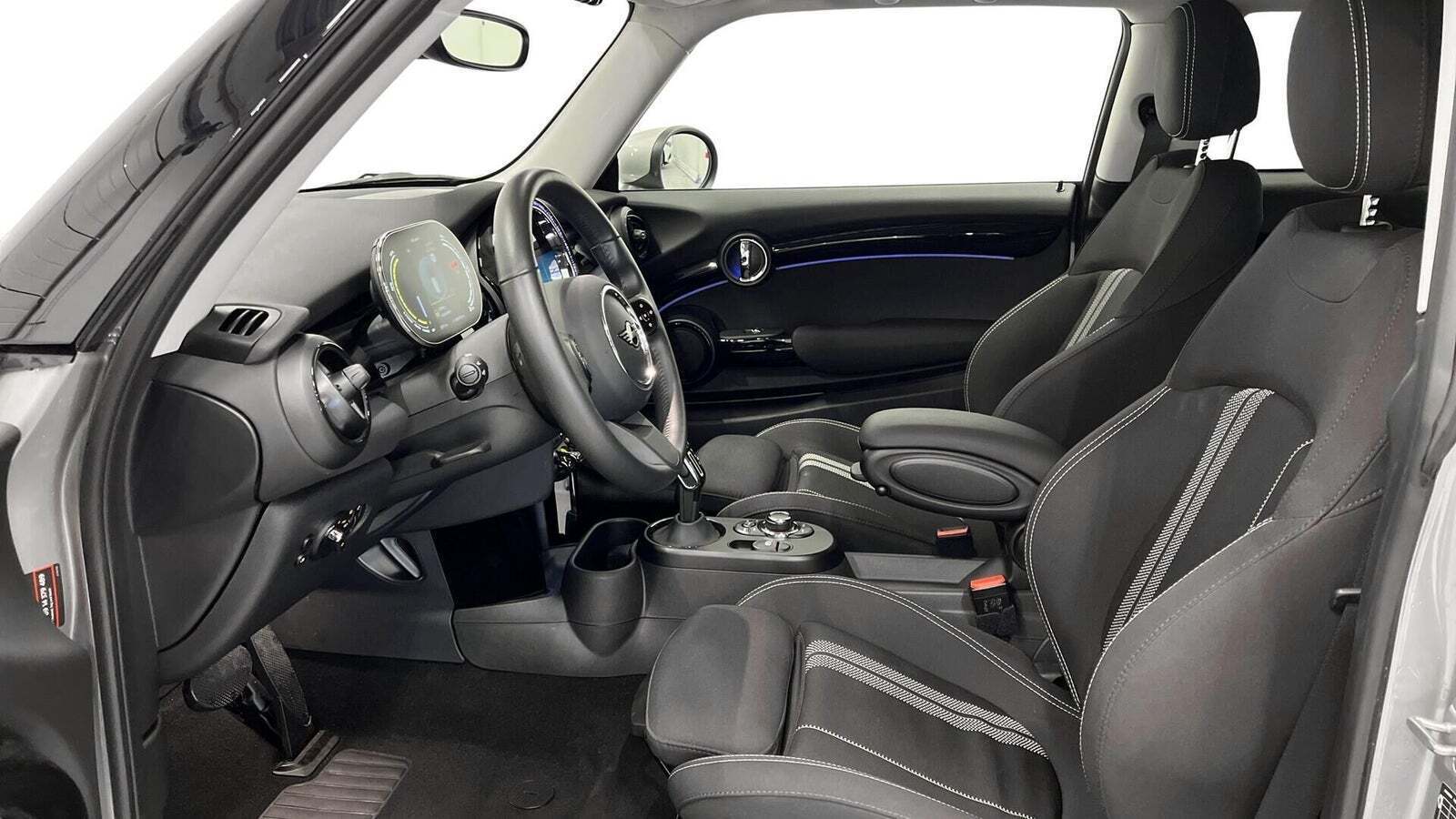 Mini Cooper SE Essential