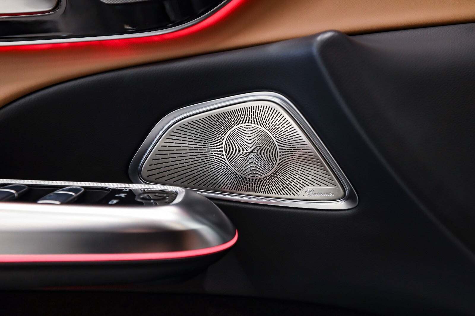 Sort Mercedes E53 fra 2025