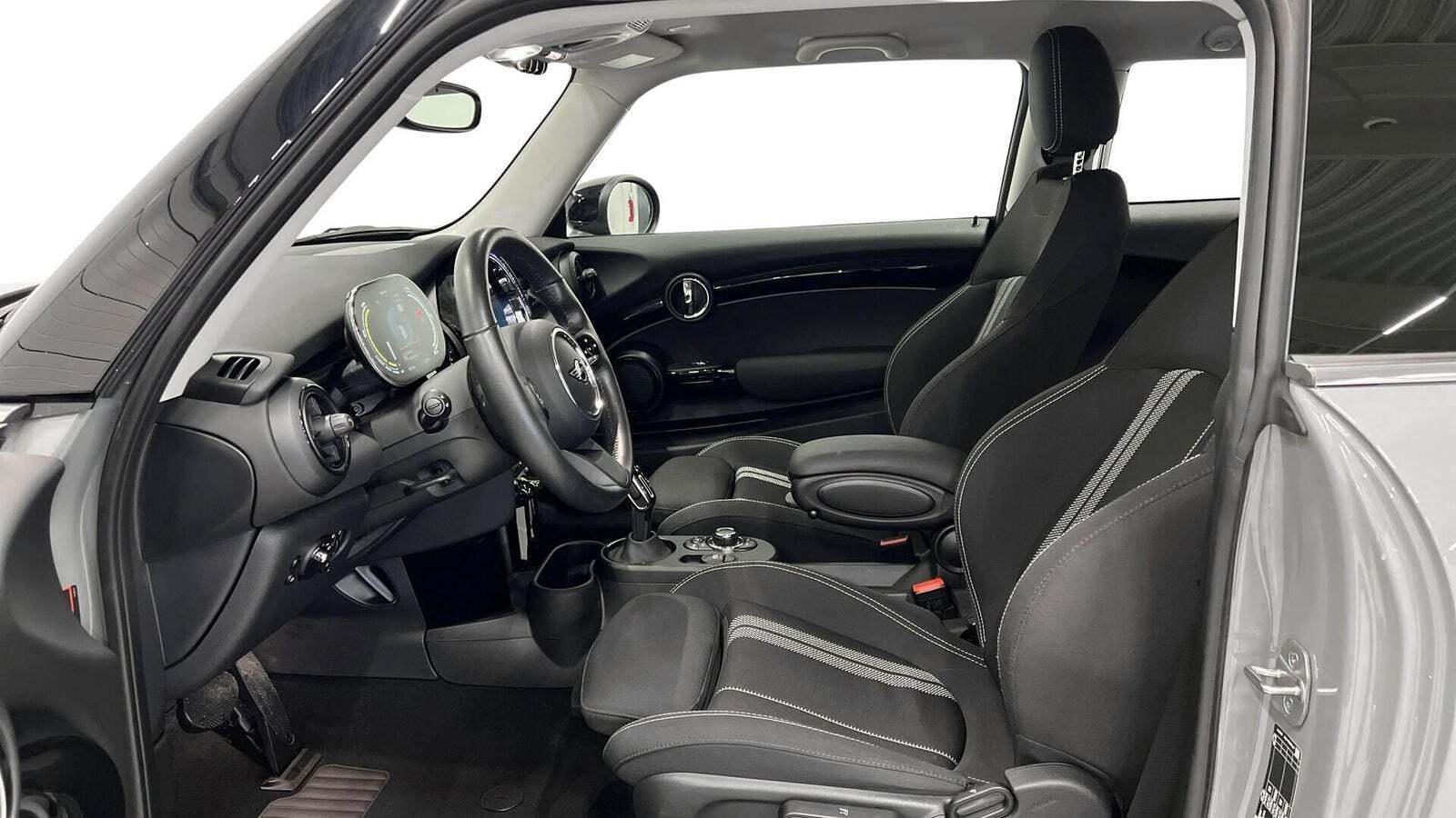 Mini Cooper SE Essential