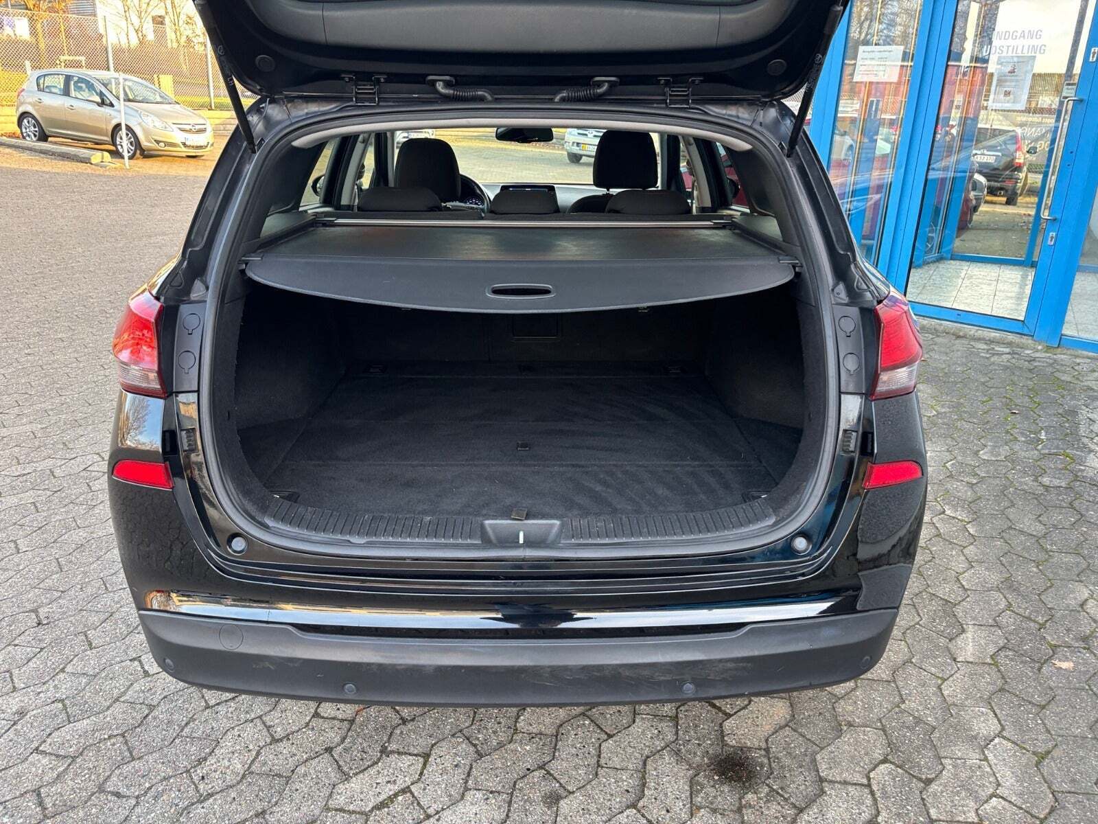 Hyundai i30 1,4 T-GDi Premium stc. DCT